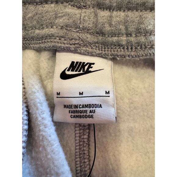 Nike Grey Men's Joggers Sweatpants Elastic Waist Pockets Drawstring Sz. M - Picture 5 of 13